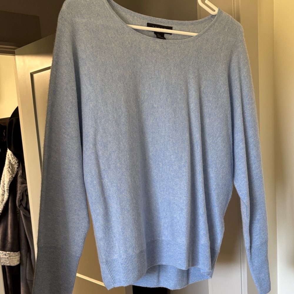 Cashmere Light Blue Women's Crewneck Sweater
